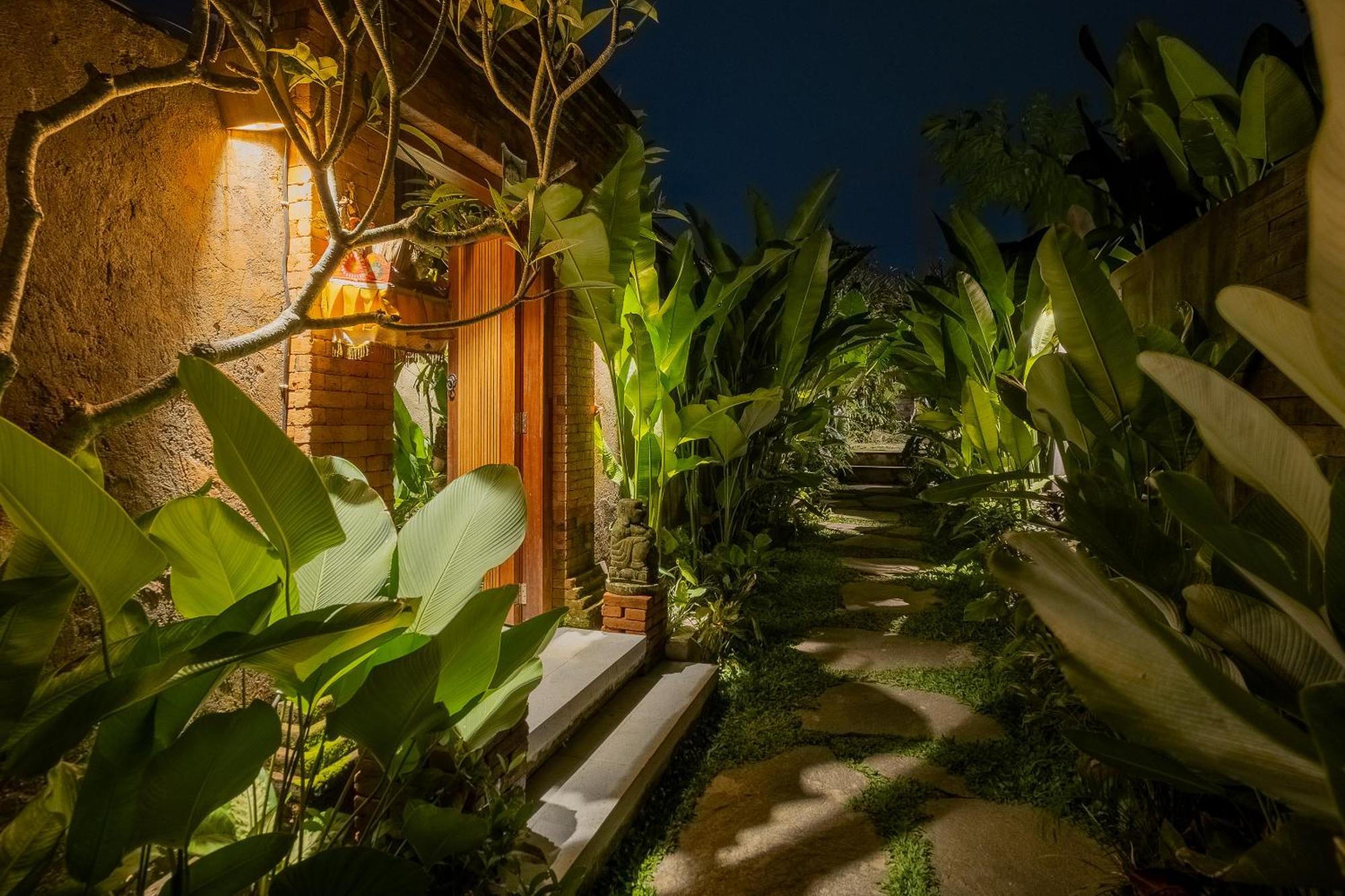 The Ulon Ubud Villa Bagian luar foto